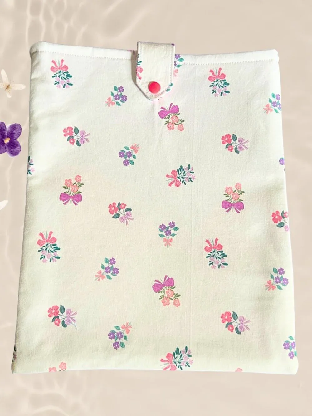 NWOT Large Book Sleeve & eBook Cover: Handmade Padded iPad Snap Pouch